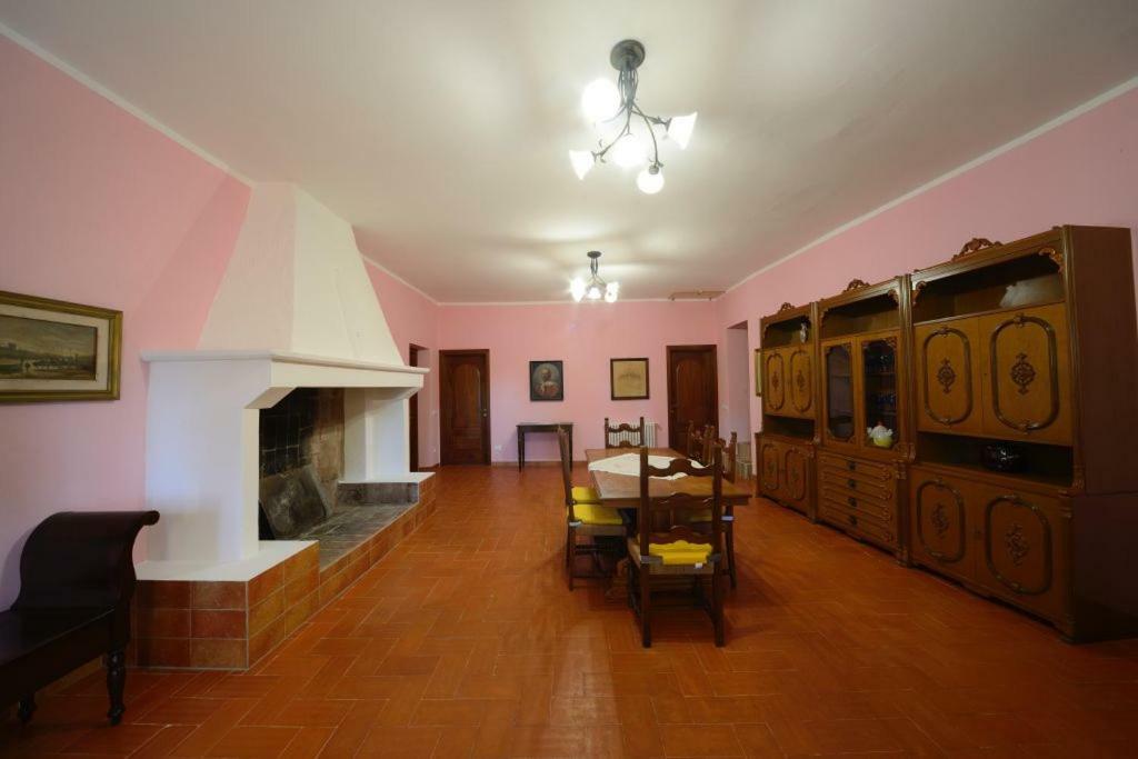 La Vecchia Cantina Guzzardi Lari Εξωτερικό φωτογραφία
