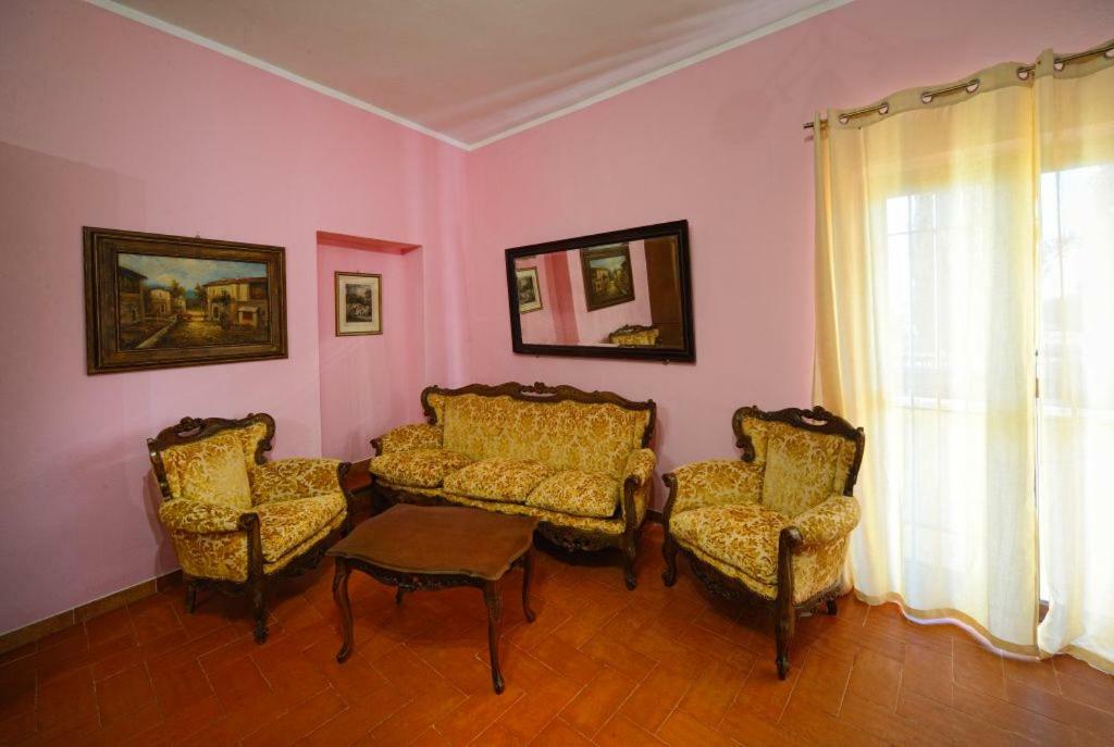 La Vecchia Cantina Guzzardi Lari Εξωτερικό φωτογραφία